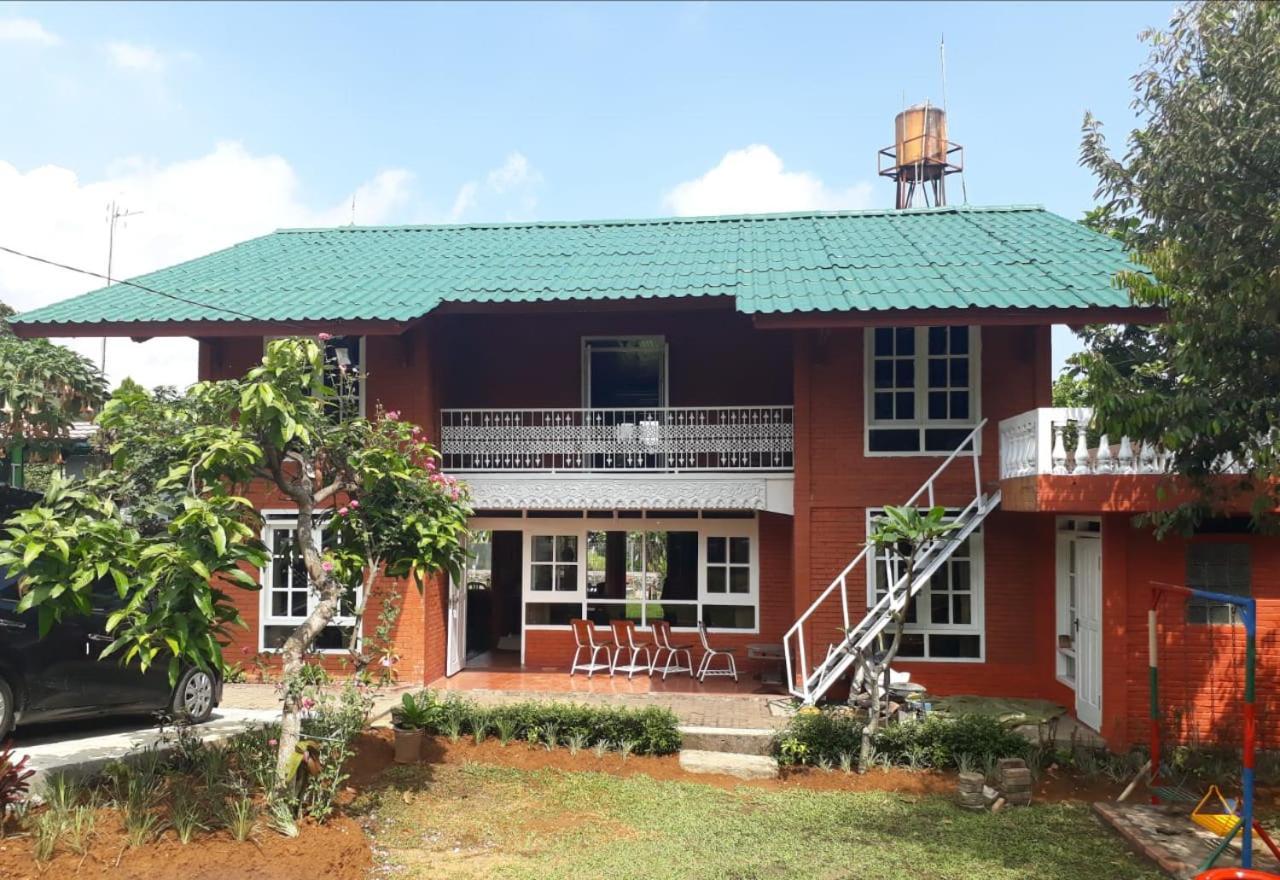 Villa Sentebale Bogor Exterior foto